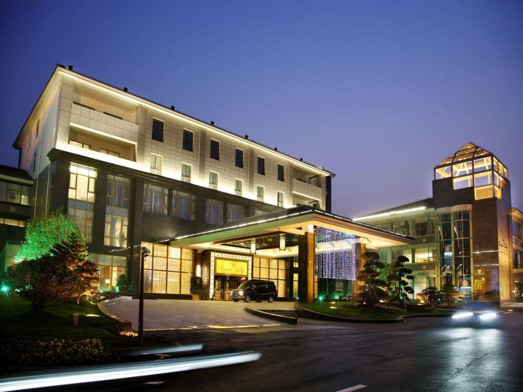 ロイヤル チューリップ ホテル ヂュジアジャオ 上海 