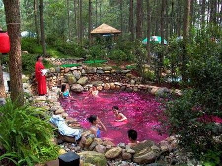 雲南省昆明安寧温泉に行きましょう。